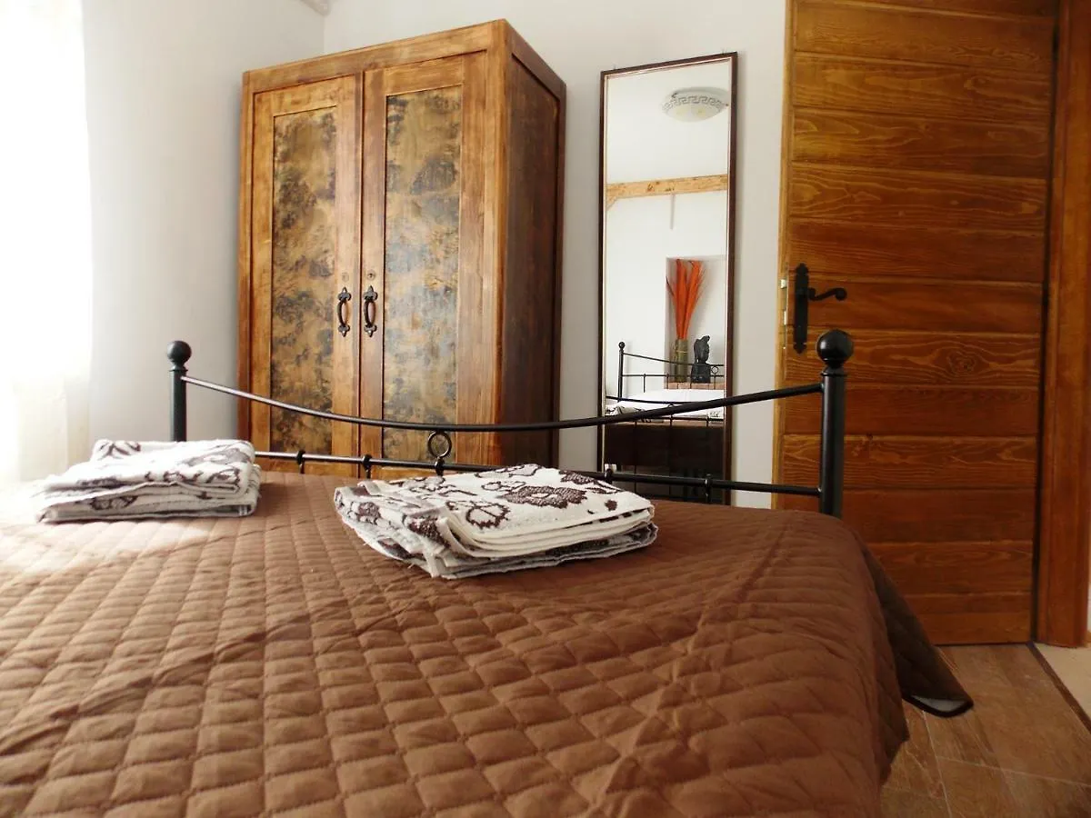 Apartment With Private Pool Njivice